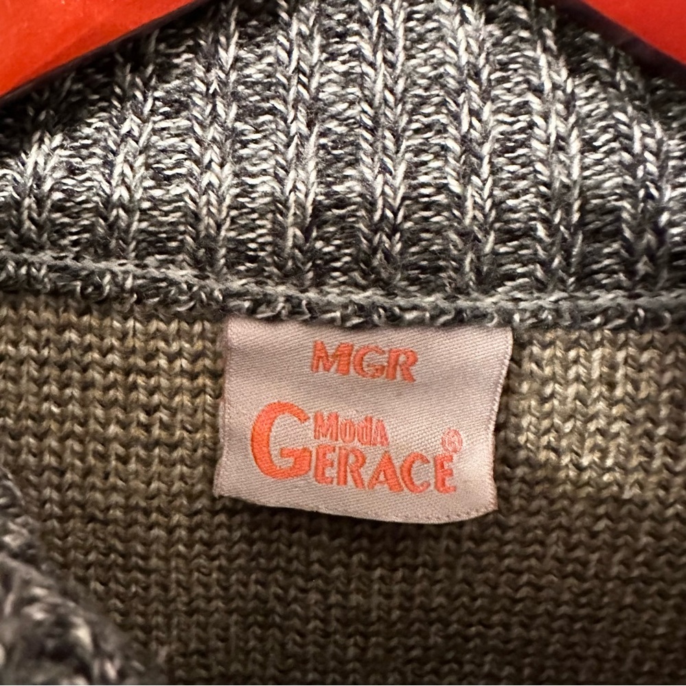 MGR Moda Gerace Wool Zip Neck Sweater - Picture 5 of 7